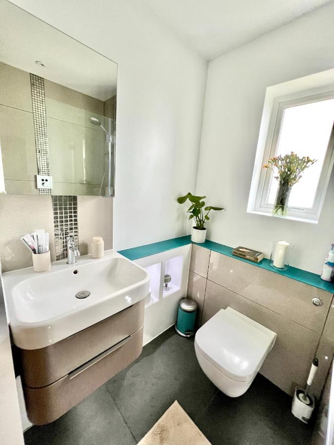Happy And Cosy Stay London Exterior photo